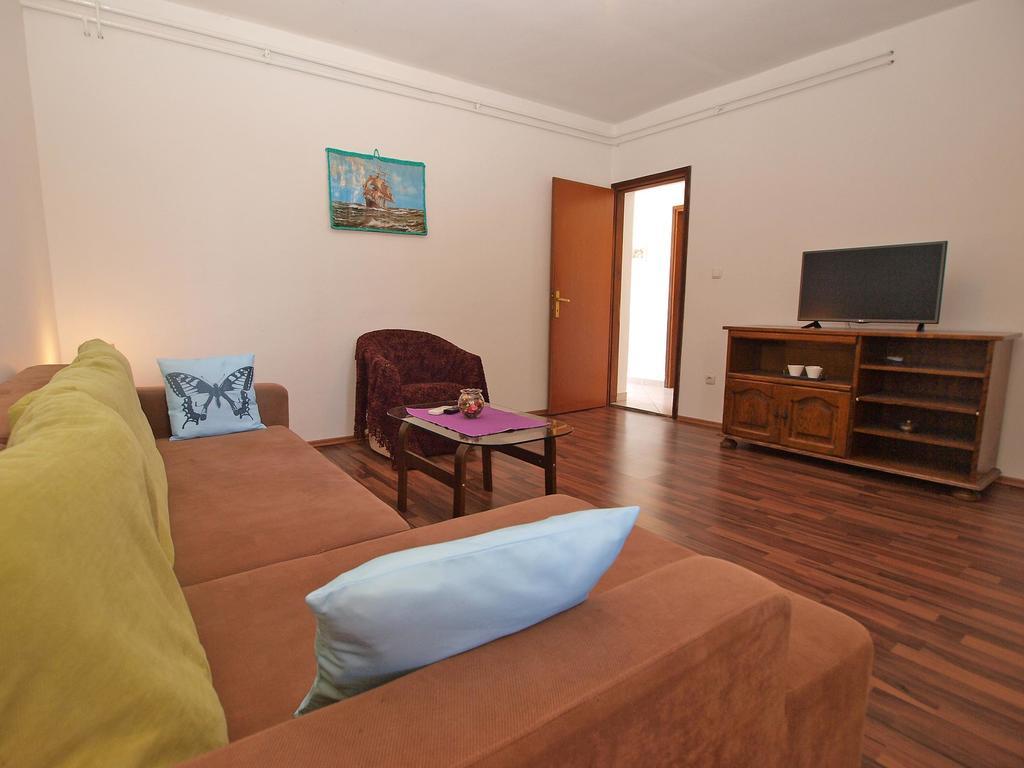Apartments Dvigradska 1103 Porec Esterno foto