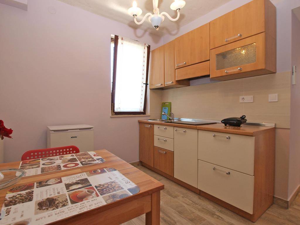 Apartments Dvigradska 1103 Porec Esterno foto