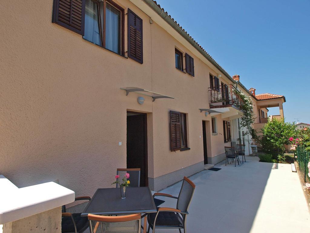 Apartments Dvigradska 1103 Porec Esterno foto