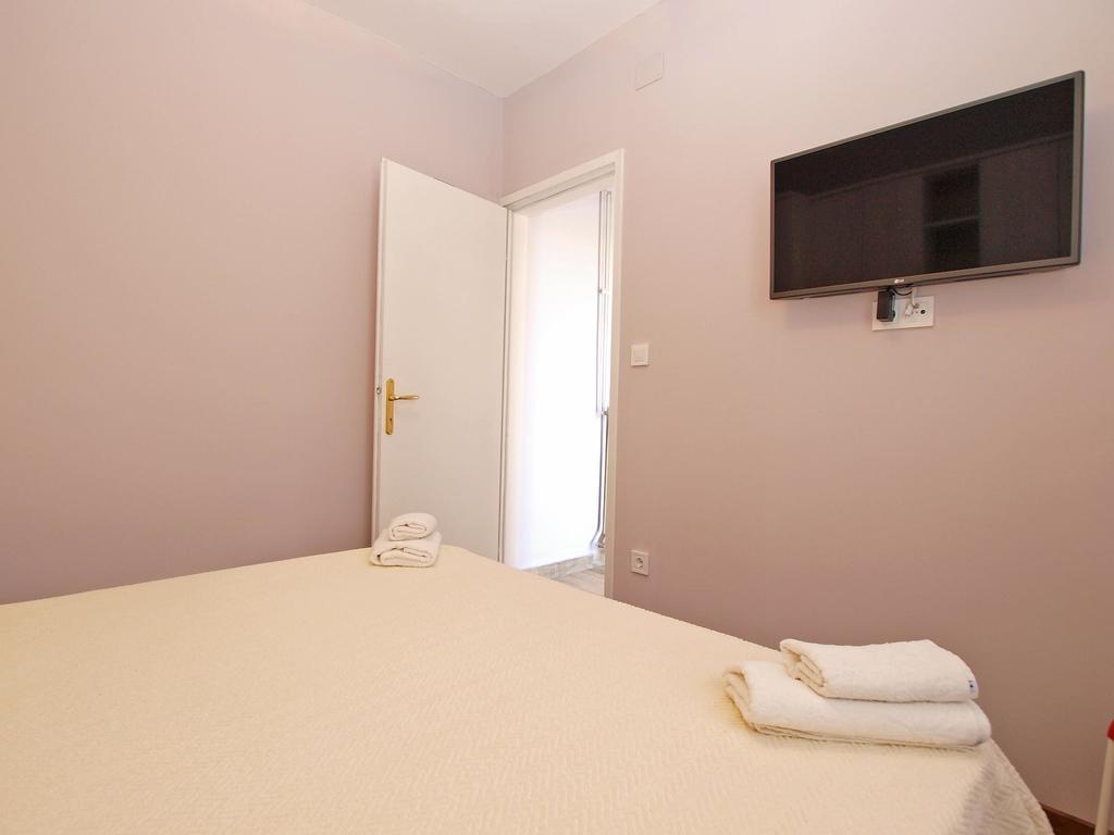 Apartments Dvigradska 1103 Porec Esterno foto